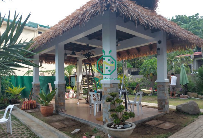 Projeto de telhado de palha anahaw de plástico para Homestay Inn of Luzon Island nas Filipinas